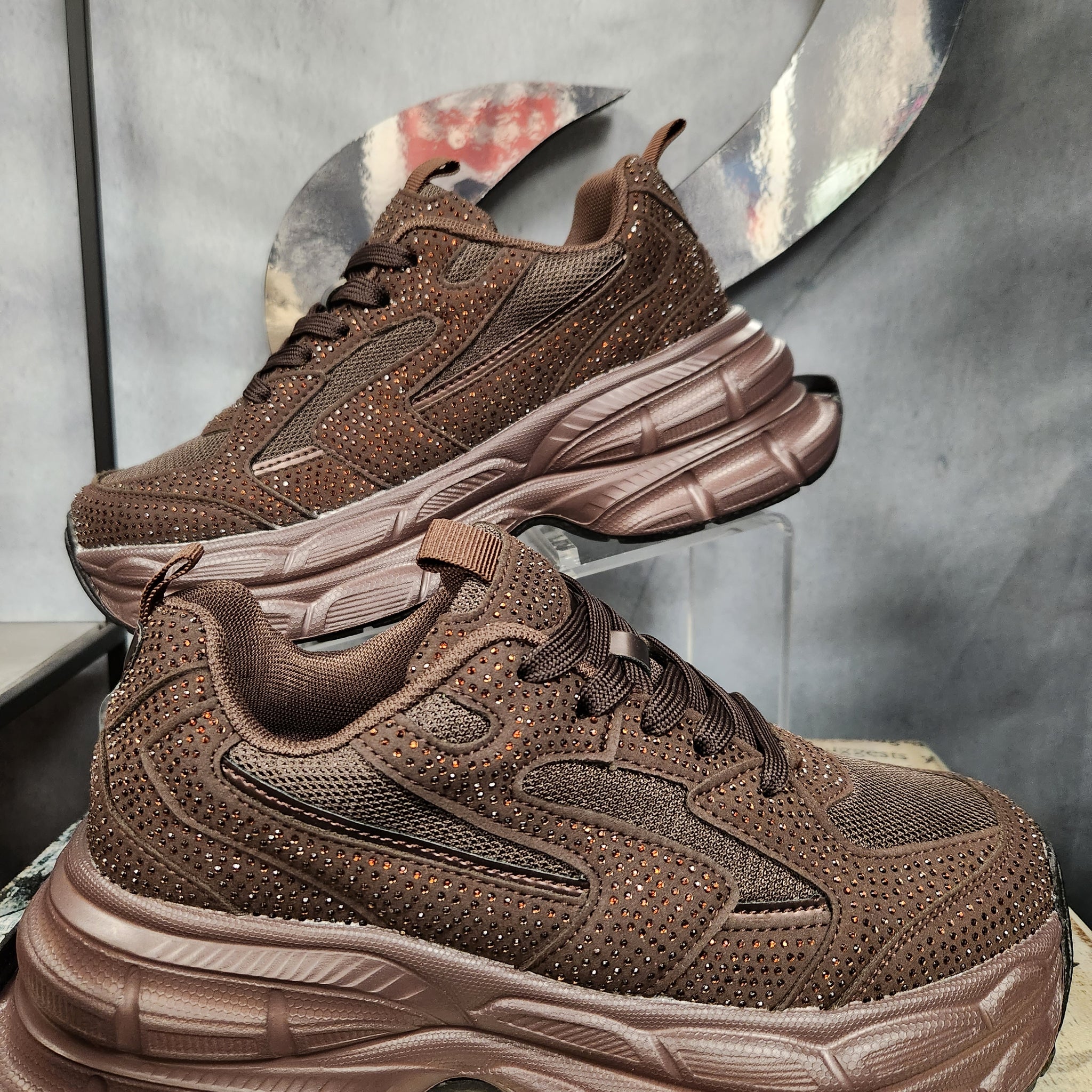 Berness Brown Tennis Shoes